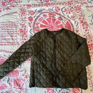 Uniqlo lightweight warm padded jacket
